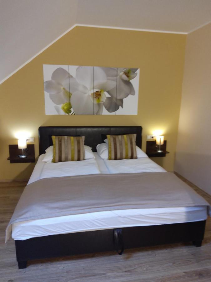 Gelleny Lux Appartement *